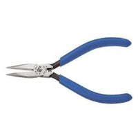 Klein Tools, D321-41/2C, Needle Nose Plier, 4-13/16 in, Serrated